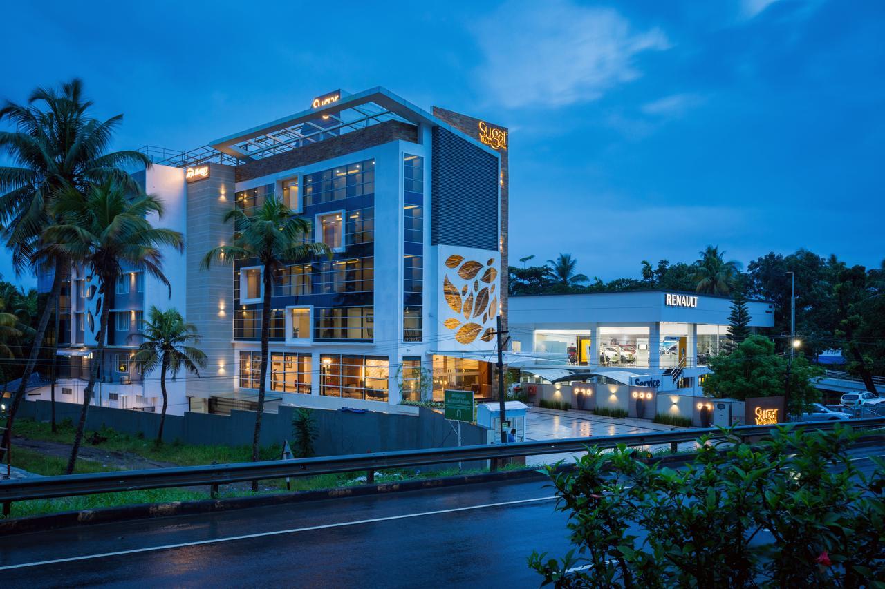 Sugar Business Hotel Kochi Exterior foto