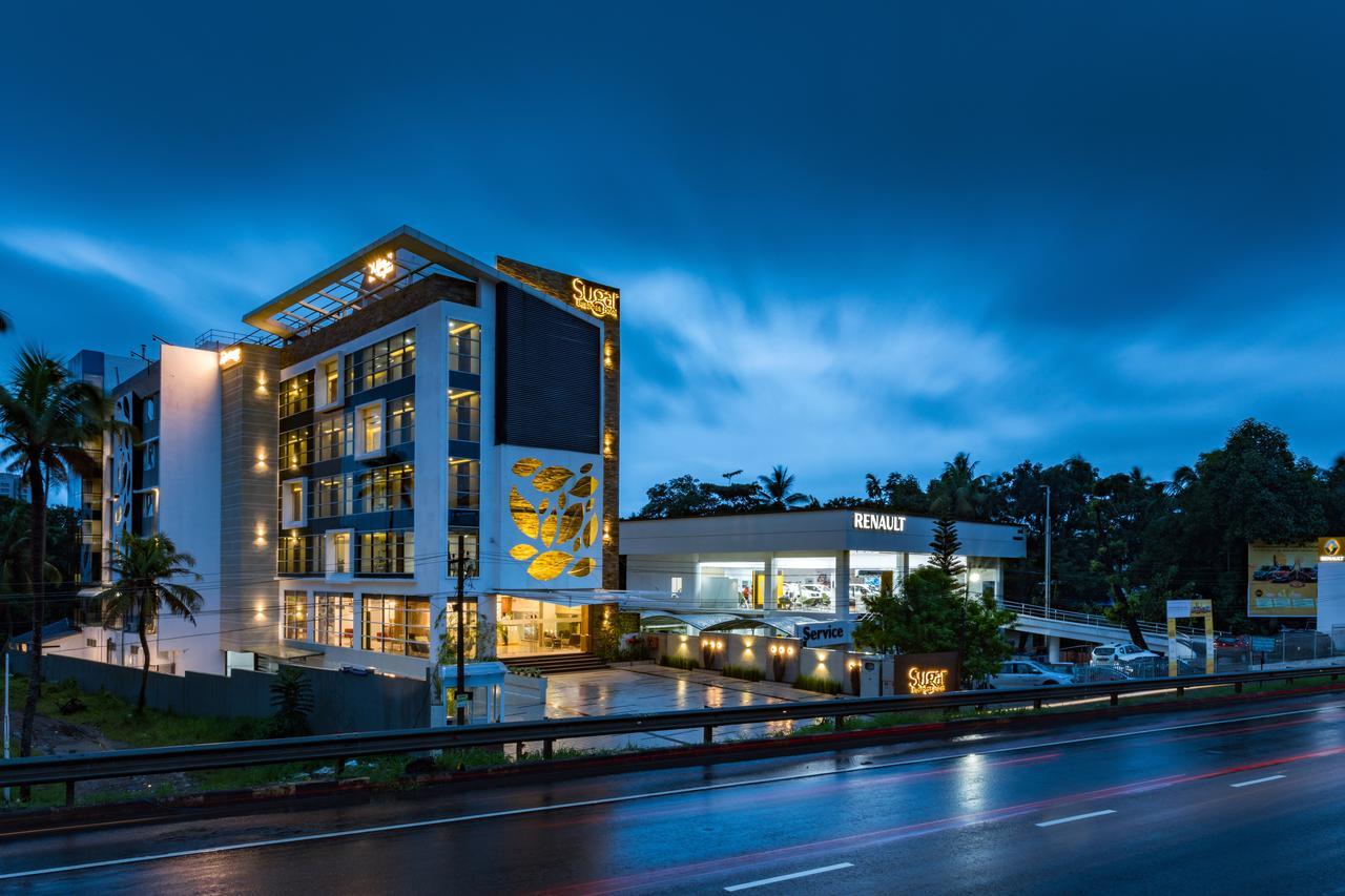 Sugar Business Hotel Kochi Exterior foto