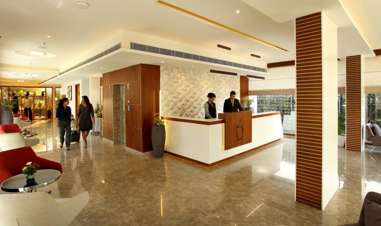 Sugar Business Hotel Kochi Exterior foto